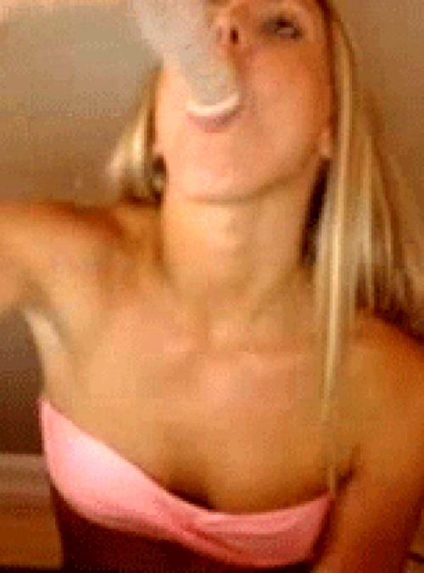 good-looking-babes-blowing-dicks-compilation-by-the-best-blowjob-gifs_001