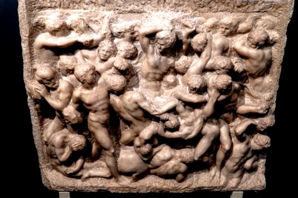 the-battle-of-the-centaurs-by-a-16-year-old-michelangelo-is-one-of-his-least-known-works-depicting-whats-likely-the-most-hardcore-and-gory-wedding-fight-in-history_001